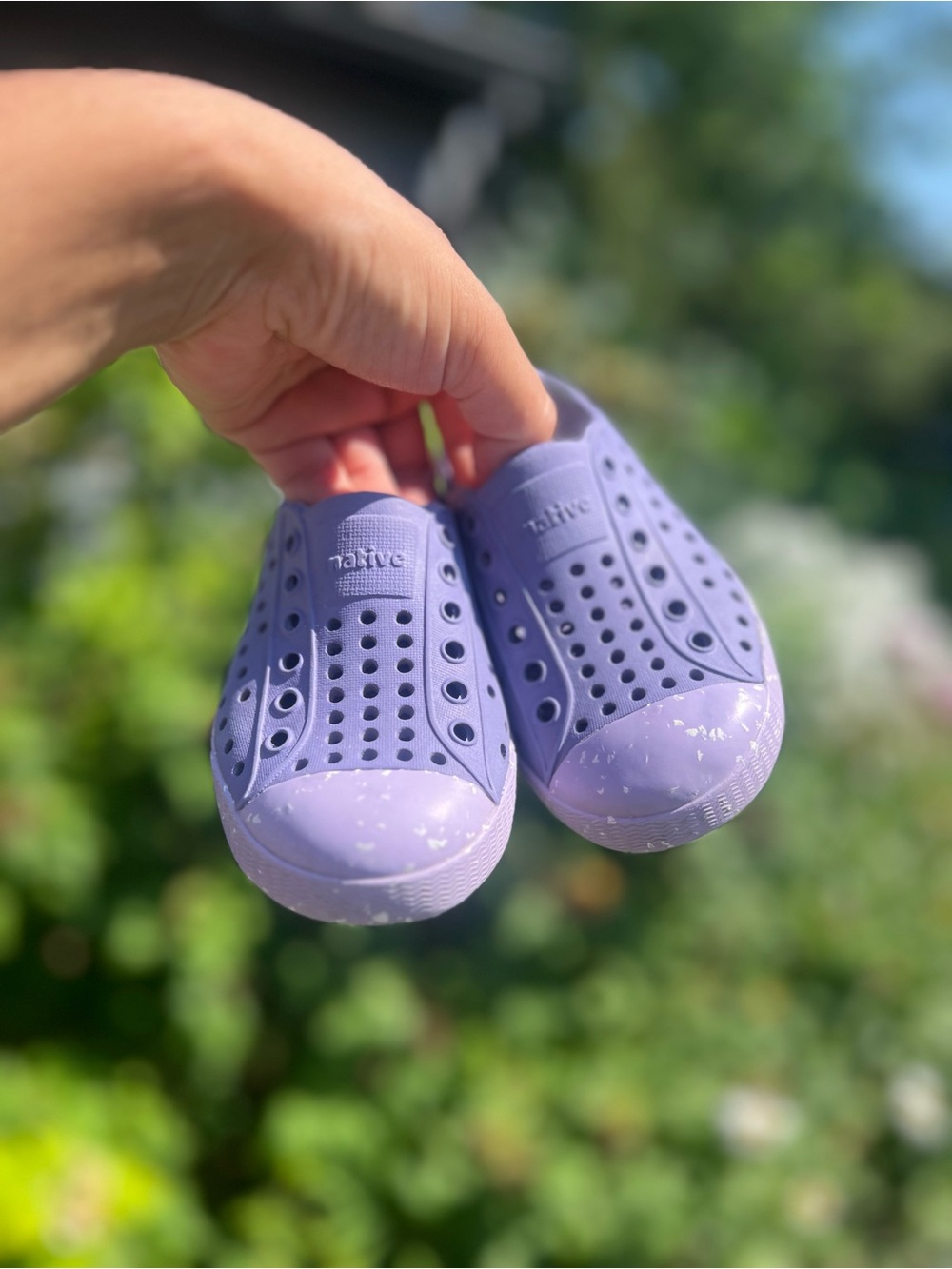 Native Jefferson Slip-On Kids Shoes in Lavender c7